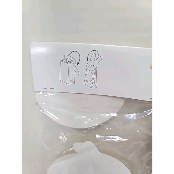 NEW American Greeting 4 Stand Up Easter Bunny Chick Goody Bags - Picture 6 of 6